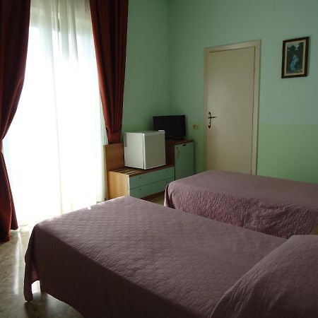 Motel Boston Silvi Marina Dış mekan fotoğraf